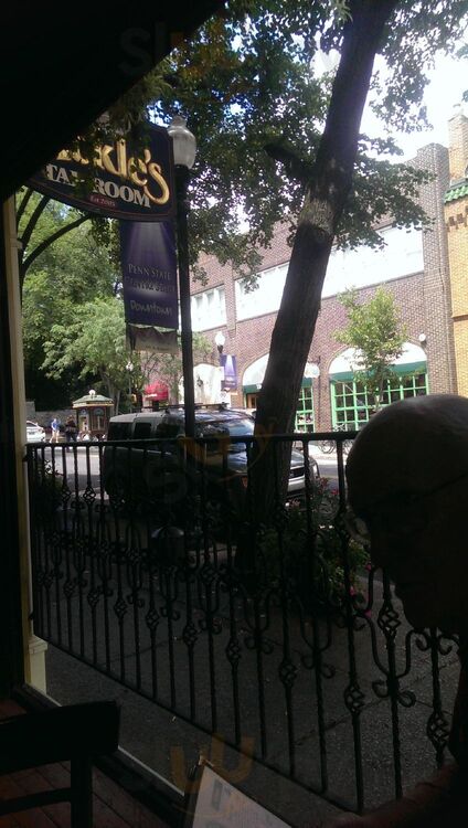 Bill Pickle's Tap Room