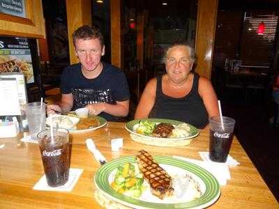 Applebee's Grill + Bar