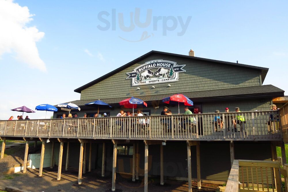 Buffalo House Bar & Restaurant