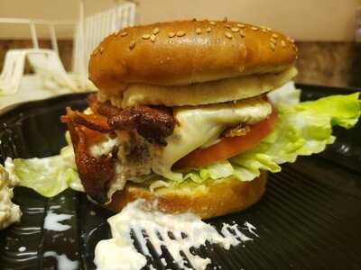 The Greene Turtle Sports Bar & Grille