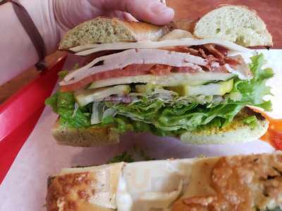 Bagel Street Cafe