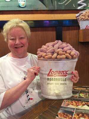 Logan's Roadhouse