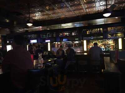 The Bay Bar And Grille