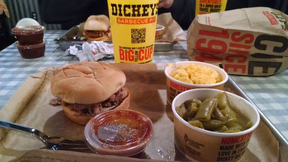 Dickey's Barbecue Pit