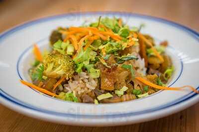 Dovetail Cafe And Marketplace