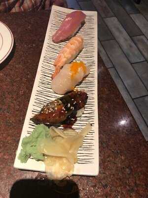 Hira's Steak And Sushi