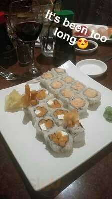 Hira's Steak And Sushi