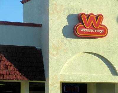 Wienerschnitzel
