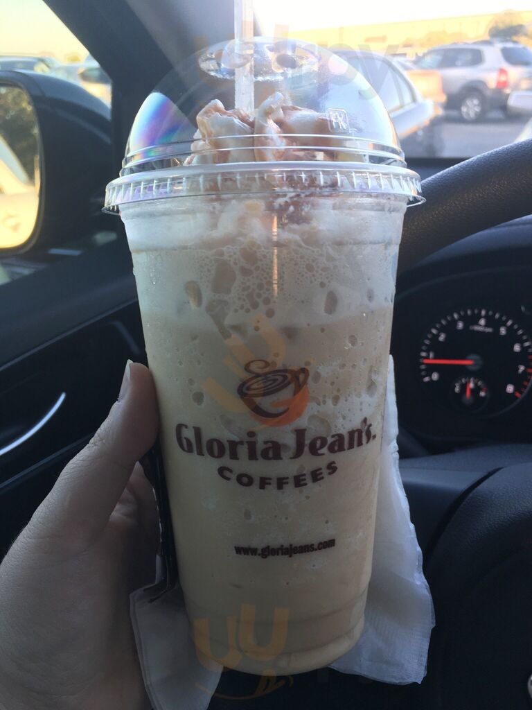Gloria Jeans Coffee