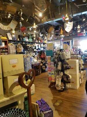 Cracker Barrel