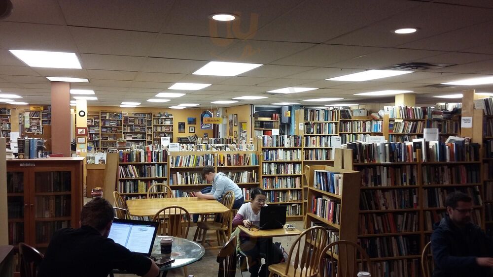 Webster's Bookstore Cafe