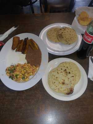 M&m's Fish & Chicken Express