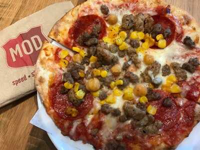 Mod Pizza