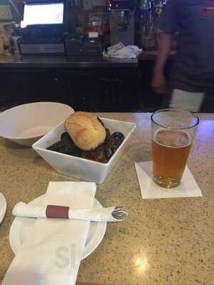 Sonoma's Bar & Grill