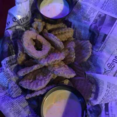 The Mermaid Dive Bar