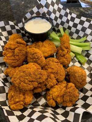 Tailgate Sports Bar & Grill