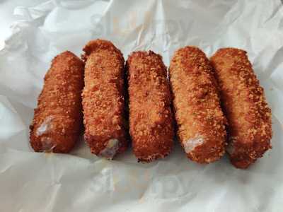 Chefy's Kitchen & Catering