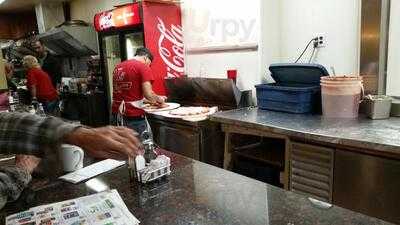 Derango The Pizza King Racine West