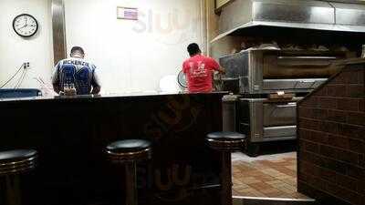 Derango The Pizza King Racine West