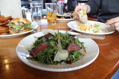 Red Chair Cafe And Bar