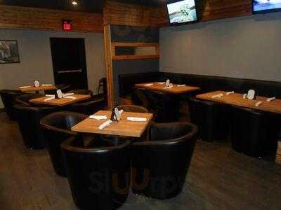 Square One Bar And Grill