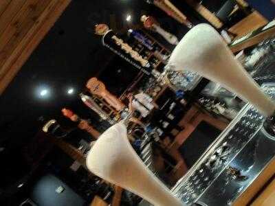 Square One Bar And Grill