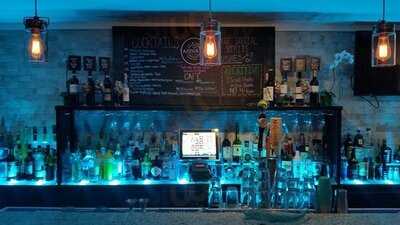 Azzurro Italian Oven & Bar