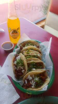 Taqueria El Taconazo