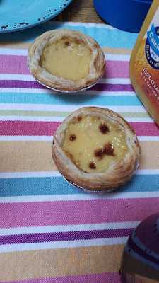 Lowell Portuguese Bakery