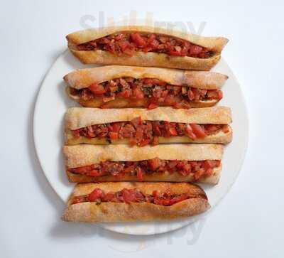 Trattoria E Pizzeria