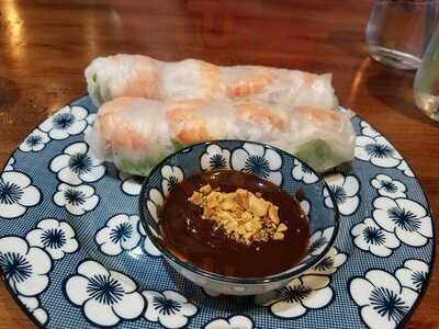 Hen Vietnamese Eatery