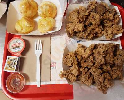 Brown's Chicken & Pasta