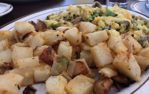 Los Altos Breakfast Lunch & Dinner