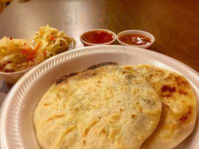 El Paisano Taqueria Y Pupuseria