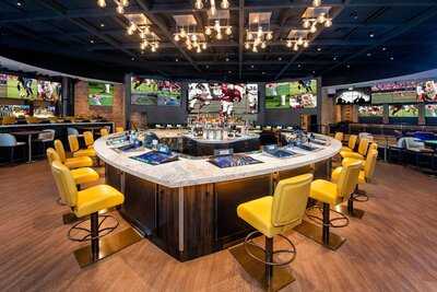 Betmgm Book Bar & Grill