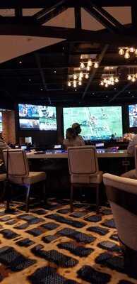 Betmgm Book Bar & Grill