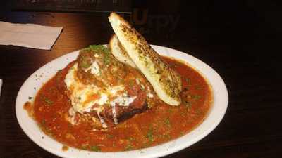 Big Shotz Bar & Grill