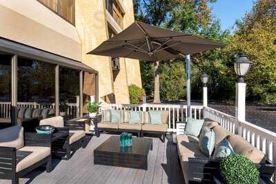 5485 Restaurant And Bar