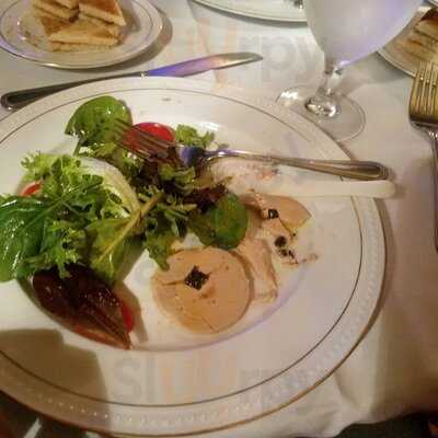 Red Square Caviar Bar