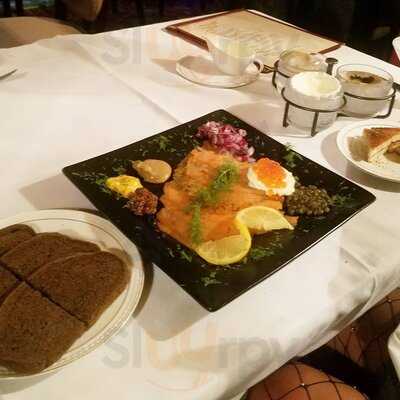 Red Square Caviar Bar