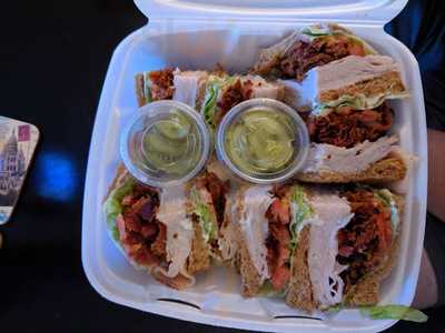 Philly's Best Pizza And Subs