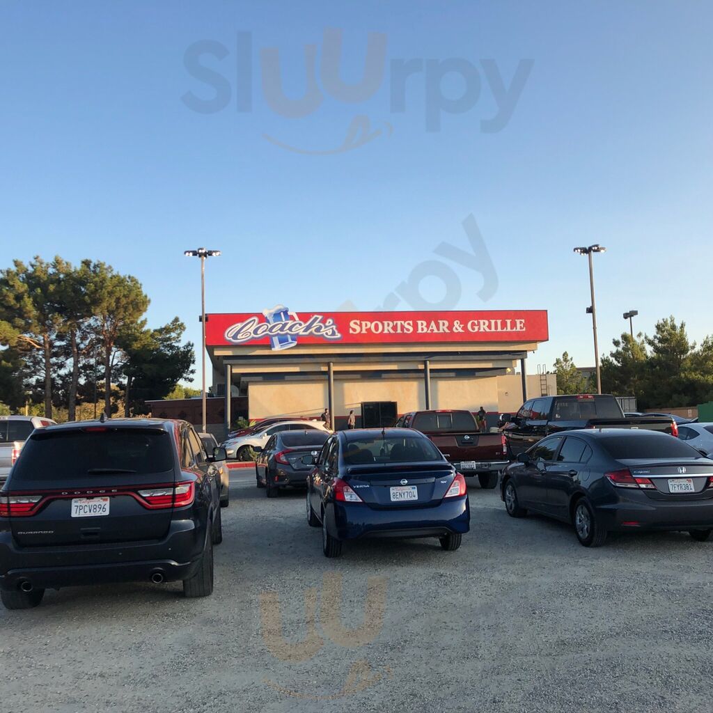 Coach's Sports Bar & Grill