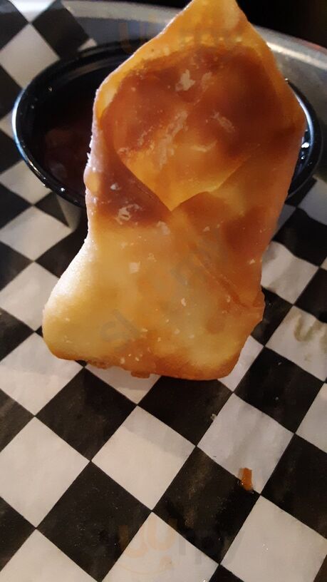 7 West Taphouse - Miller Hill