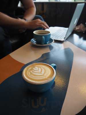 Toppers Frozen Yogurt