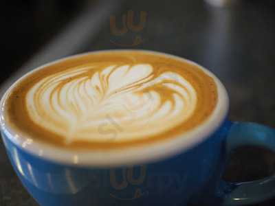 Toppers Frozen Yogurt