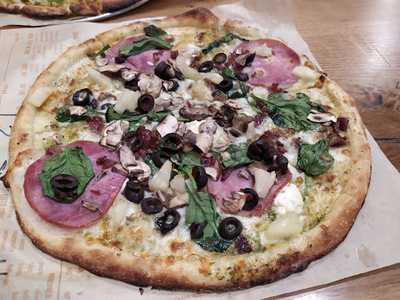 Blaze Pizza