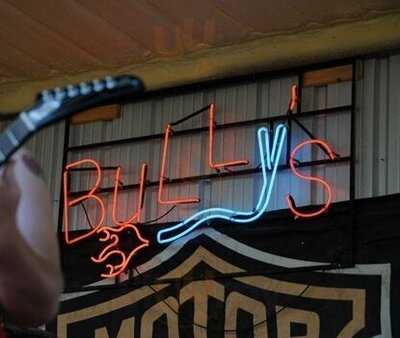 Bully's Bar & Grill