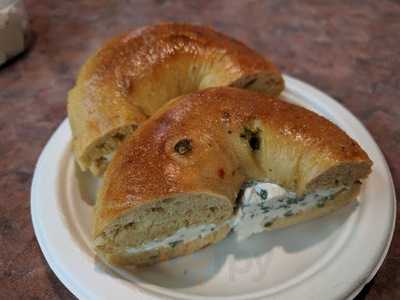 Bagel Bin & Deli
