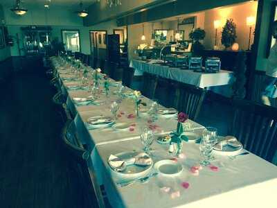 Av Bakery Express Cafe