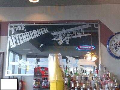 Afterburner Lounge Dining